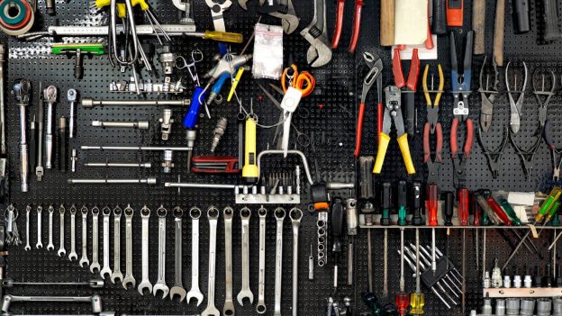 Essential Tools for Your DIY Garage Setup: A Comprehensive Guide