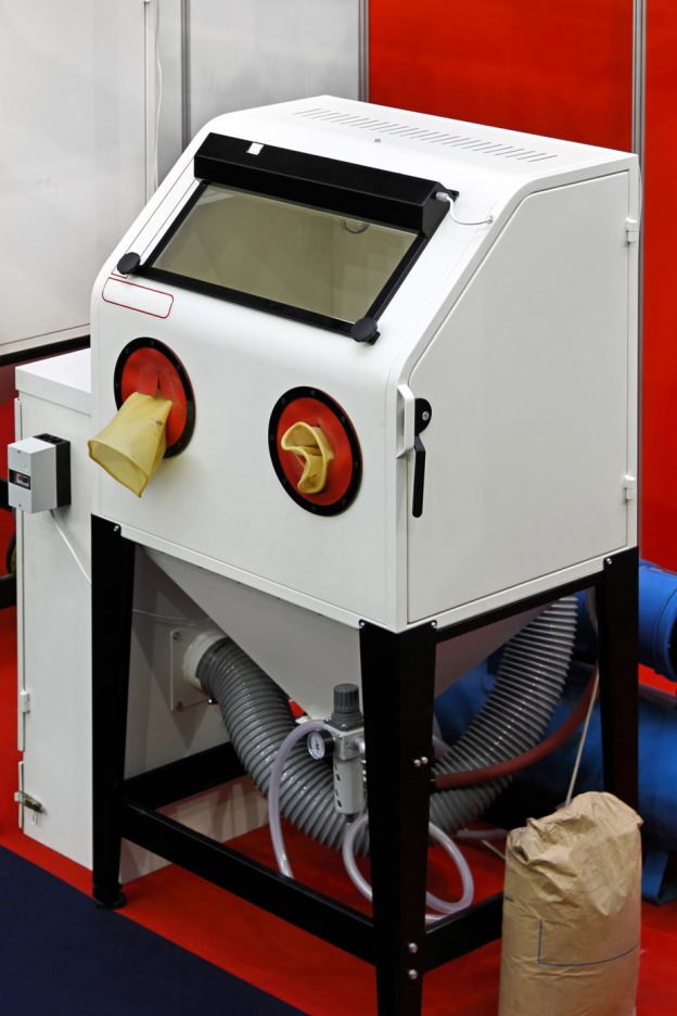How To Choose The Best Sandblasting Cabinet